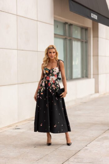 Vestido Midi de Crepe Preto Com Estampa Floral Theodora