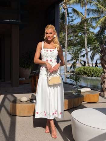 Vestido Midi Bordado Bella Di Rosa