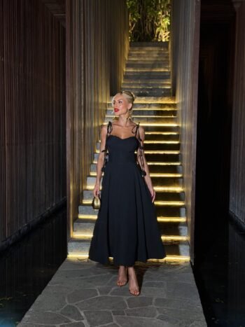 Vestido Midi de Crepe Preto Bella Di Luna