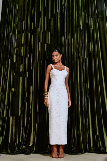 Vestido mídi ombro a ombro Off