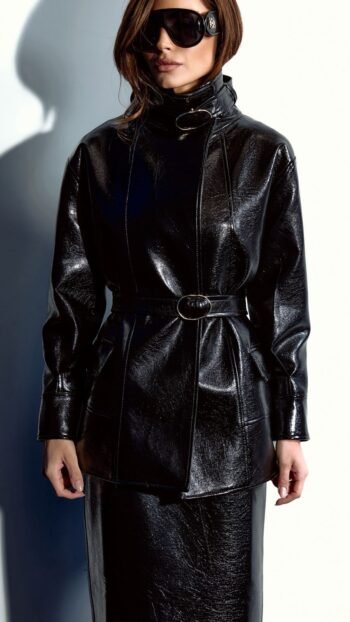 Jaqueta Cinto e choker