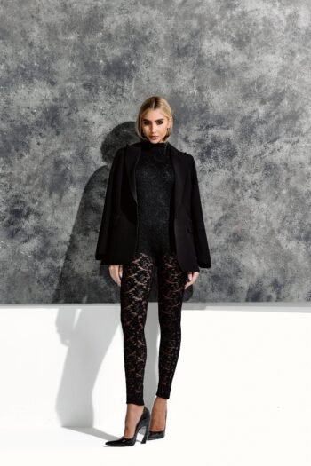 Macacão Renda Preto