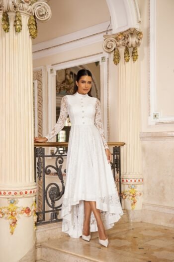 Vestido Mullet de Renda Off White Celestine