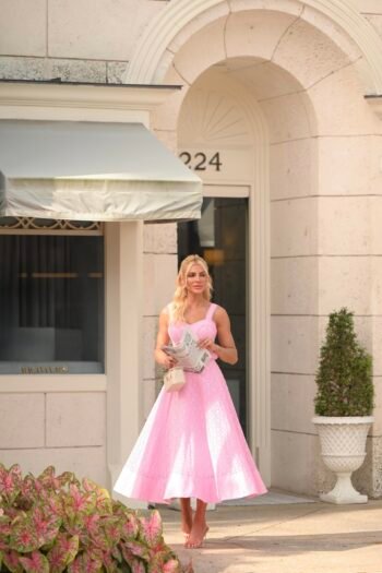 Vestido Midi Fleur de Lune em Renda Rosé