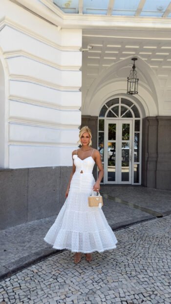 Vestido Midi de Renda Off-White Flower Bud