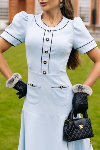 Vestido Midi Azul com Pespontos e Botões Camden - Foto 2