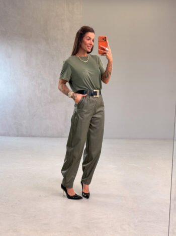 Calça Milene Couro Eco - Ferboutik