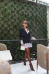 Vestido Curto com Casaco Risca De Giz e Renda Affair