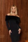 VESTIDO LONGO JERSEY COM DECOTE PELOS