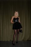 Vestido Curto Balonê Em Vinil Gloss