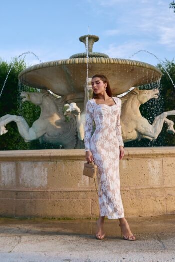 Vestido Bianca Midi de Renda Off White com Nude