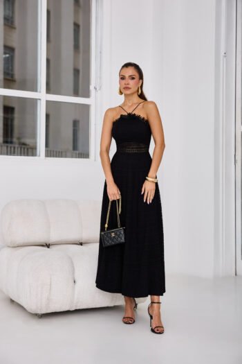 Vestido Midnight Kiss Midi Rodado em Renda Preta com Micro Paetês
