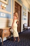 Vestido Verena Midi Assimétrico de Crepe Alfaiataria Amarelo Manteiga