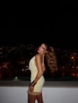 Vestido Curto Drapeado com Pedrarias
