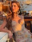 Vestido em Tule Estampado com Corset e Saia Assimétrica
