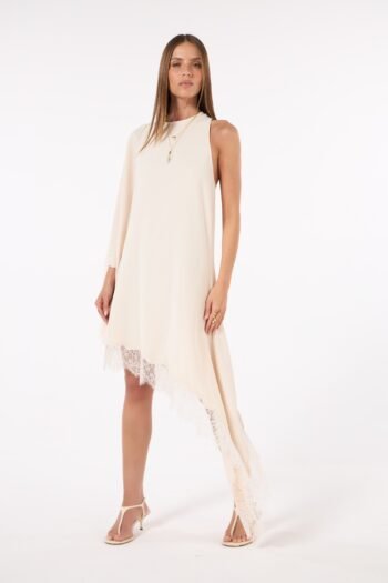 Vestido Curto Crepe Manga Única - Bege Skazi - Foto 2