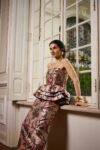 Conjunto Jacquard Blusa Peplum e Saia Midi