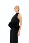 Conjunto Blusa Gola Alta Peplum Escultura e Calça em Alfaiataria Preto