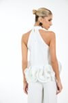 Conjunto Blusa Gola Alta Peplum Escultura e Calça em Alfaiataria Off