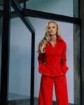 Conjunto Linho Calça Flaire E Camisa Peplum Com Pespontos Vermelho