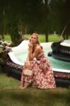 Vestido Holly Midi Floral em Crepe Alfaiataria Premium Bege
