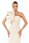Vestido Midi Laço Escultural Com Broche